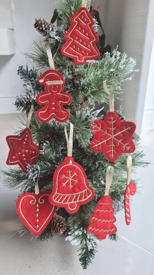 Digital Download 8 in the hoop Christmas Ornaments Gingerbread Cookies tree decorations Machine Embroidery Design 4x4 hoop in all formats